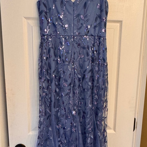 Ever Pretty Double V-Neck Fishtail Sequin Evening Dress - Picture 5 of 16